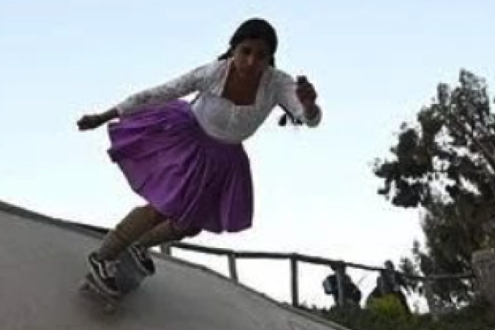 Female Bolivian Skateboarders Imillaskate